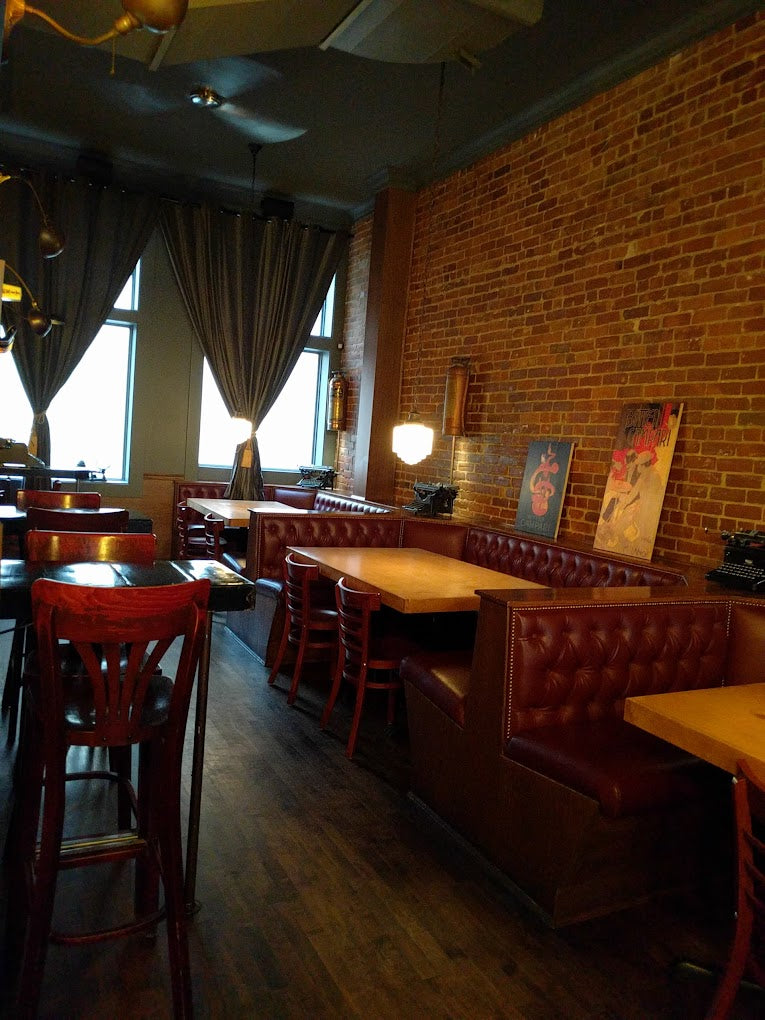 BUREAU BAR TAPAS